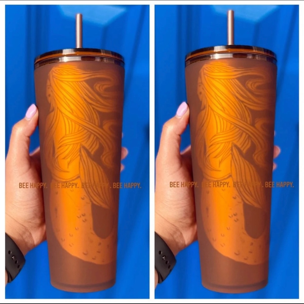 2 Starbucks Pike Place Tumblers